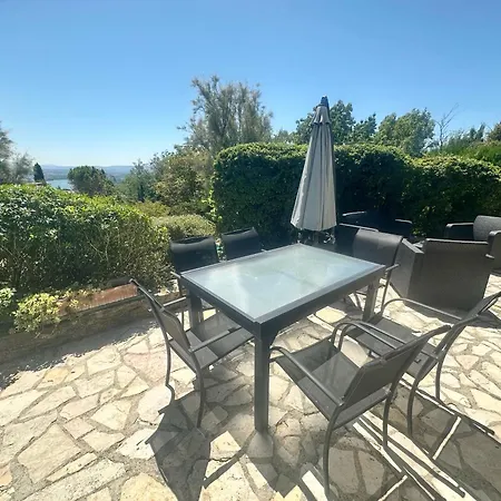 Grande 6 Personnes Avec Piscine Dans Un Cadre Verdoyant Vila Soyons