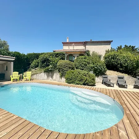 Grande 6 Personnes Avec Piscine Dans Un Cadre Verdoyant * Soyons